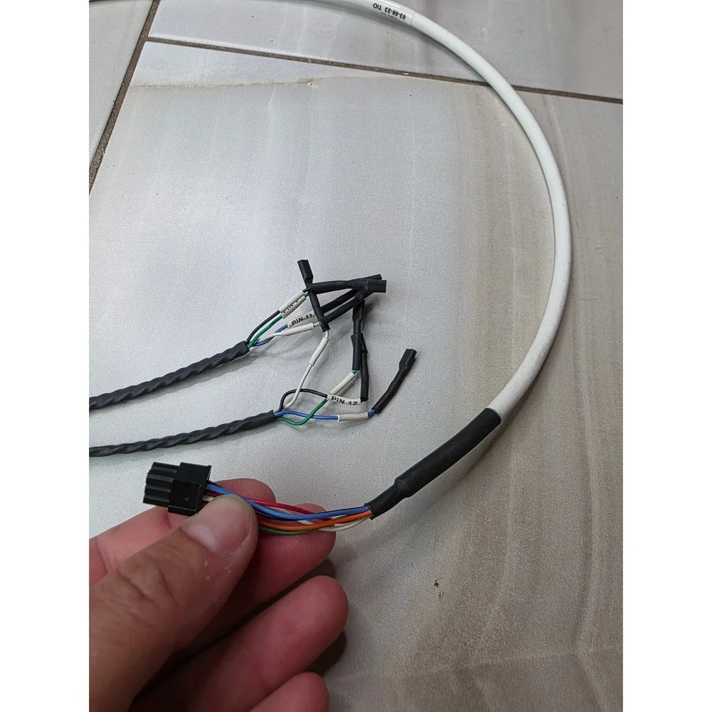 Multi-Pin Electronic Wiring Harness with 6-Pin Molex and 2-Pin Connectors F2